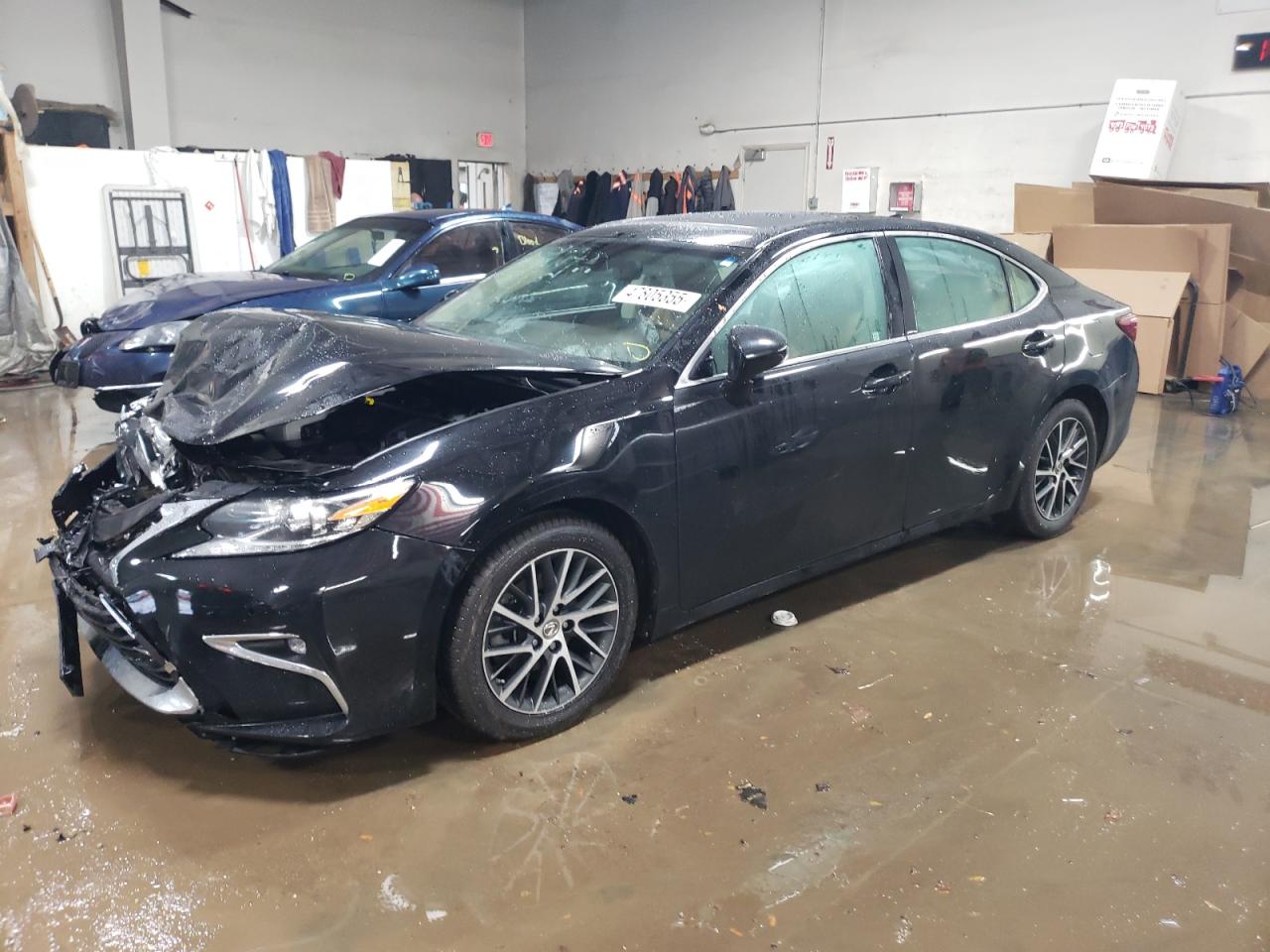 2017 Lexus Es 350 for Sale in Elgin, IL - Front End