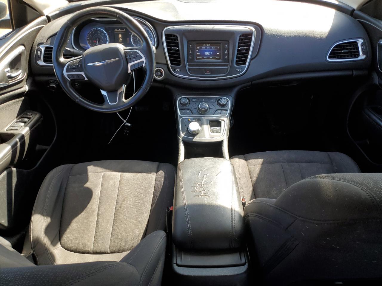2015 Chrysler 200 - Image 8