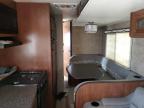 Assonet, MA에서 판매 중인 2017 Foresriver 5Th Wheel - Top/Roof