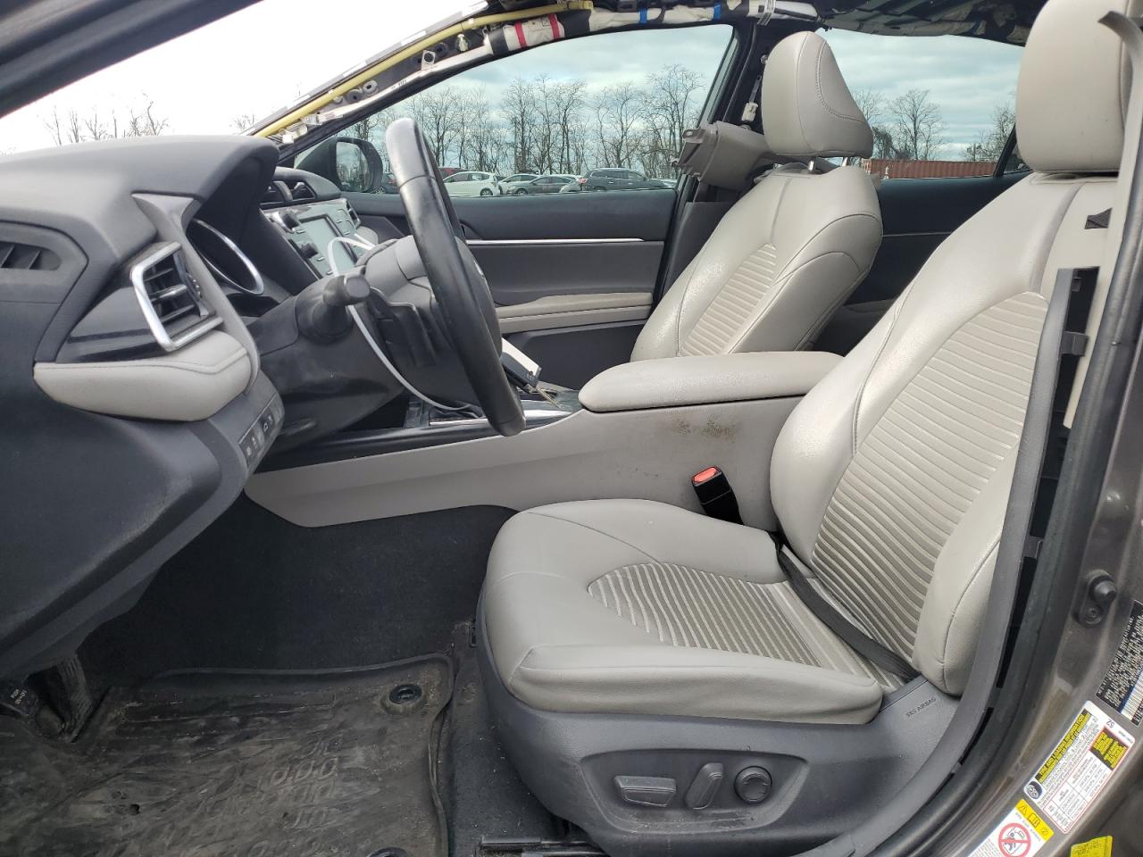2018 Toyota Camry - Image 7