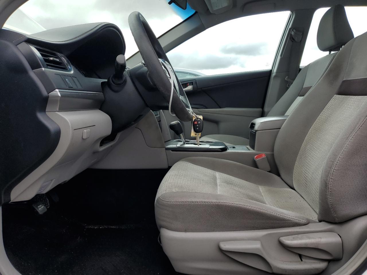 2013 Toyota Camry - Image 7