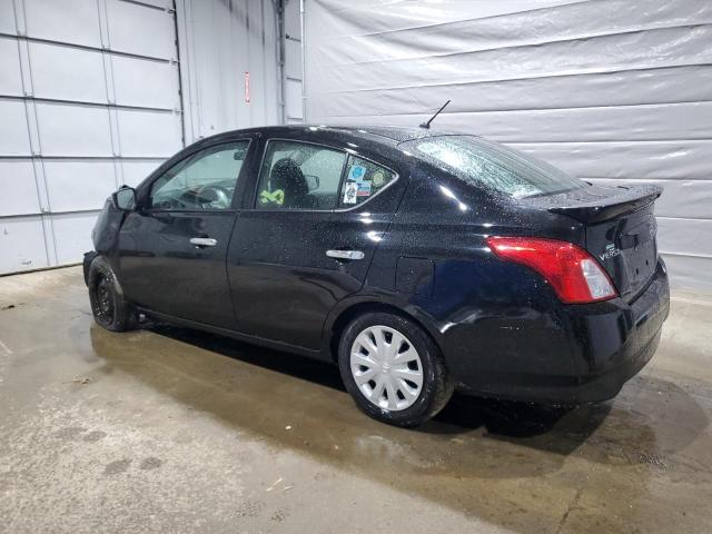  NISSAN VERSA 2019 Czarny