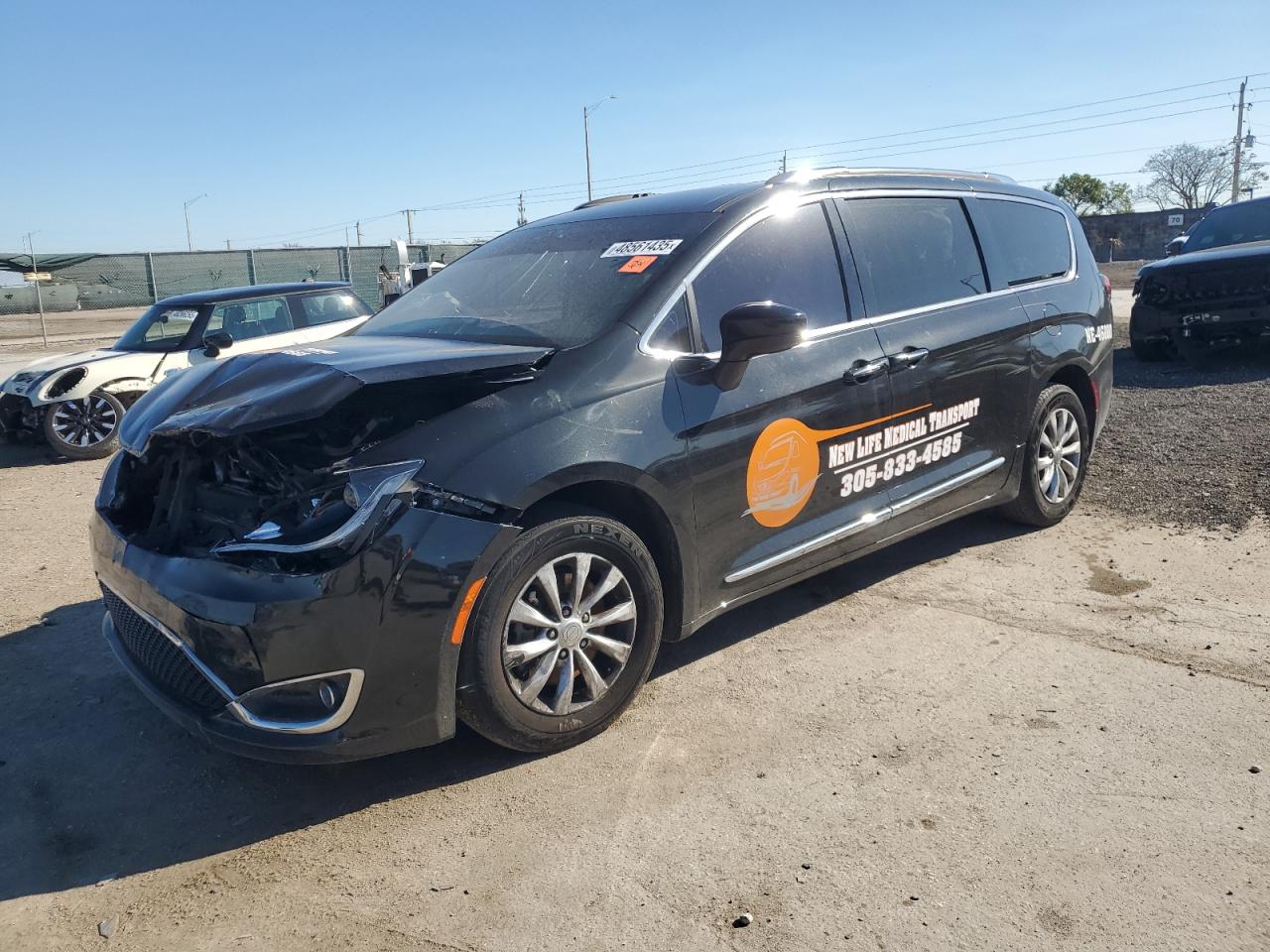 2019 Chrysler Pacifica - Image 1
