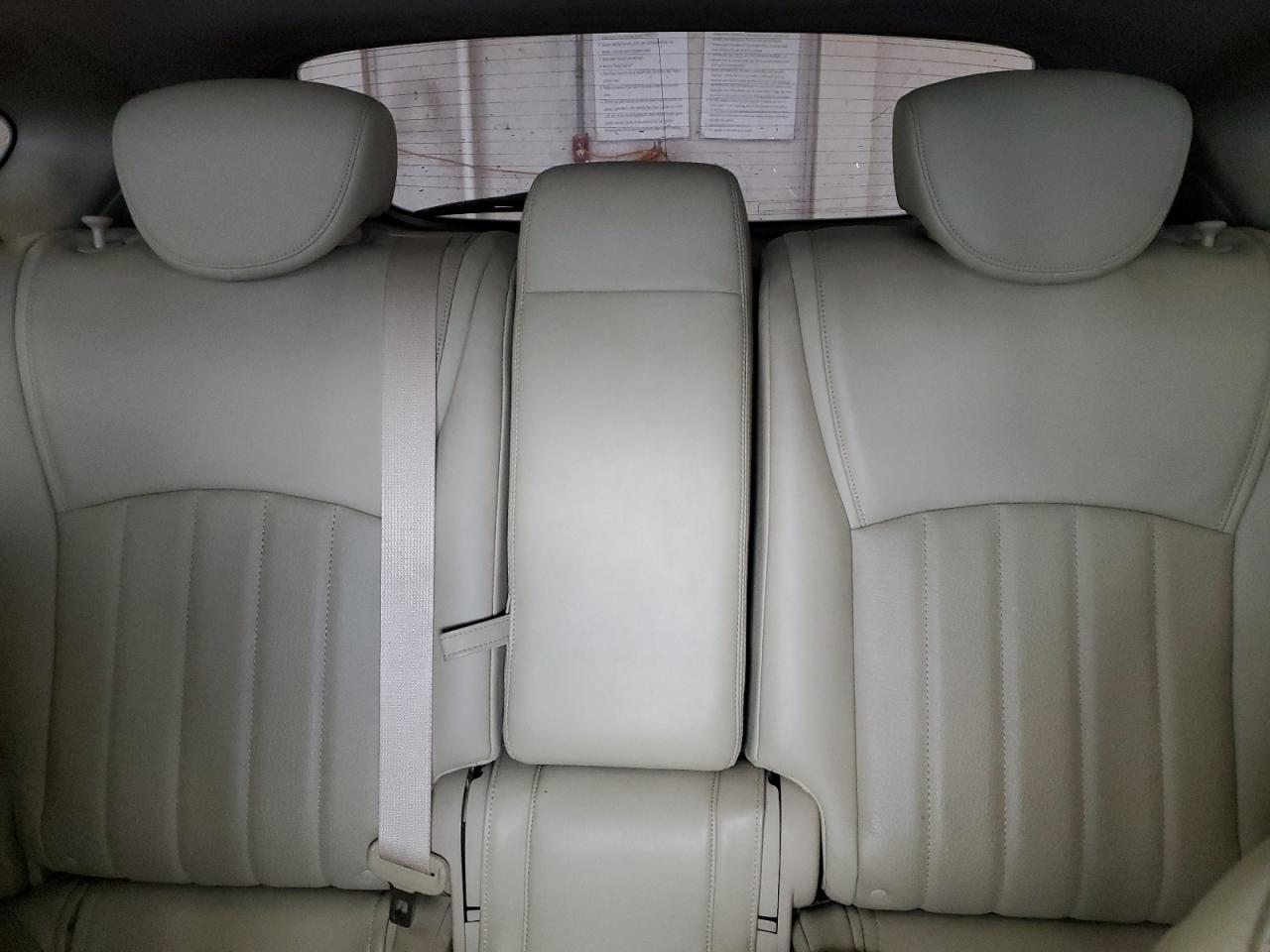 2011 Infiniti EX - Image 10