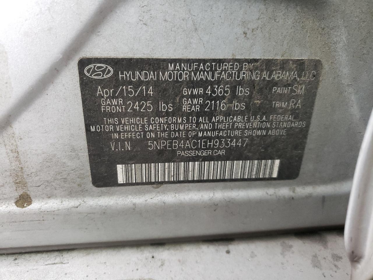 2014 Hyundai Sonata - Image 13