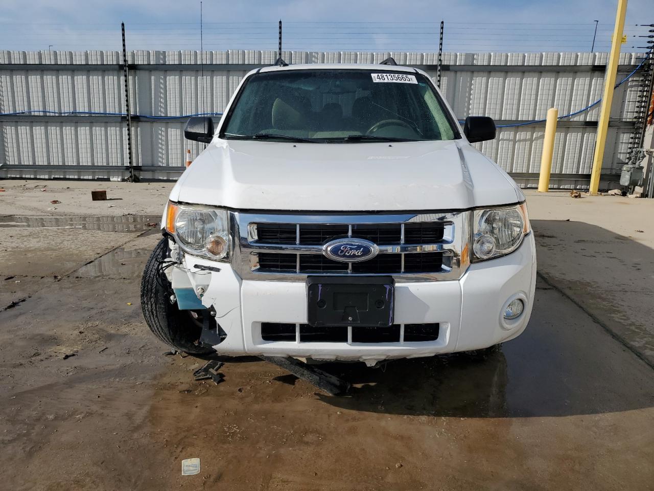 2010 Ford Escape - Image 5