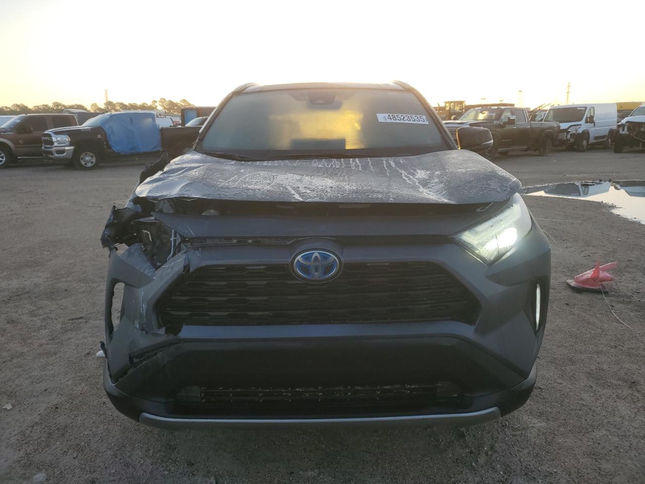 2024 Toyota RAV 4 - Image 5