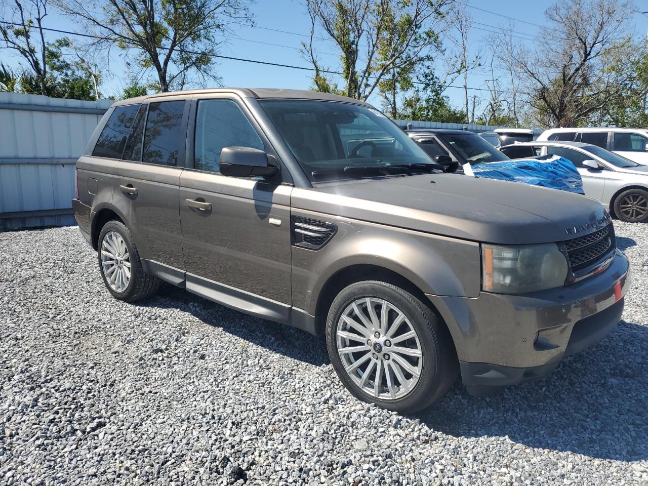 2013 Land Rover Range Rover - Image 4