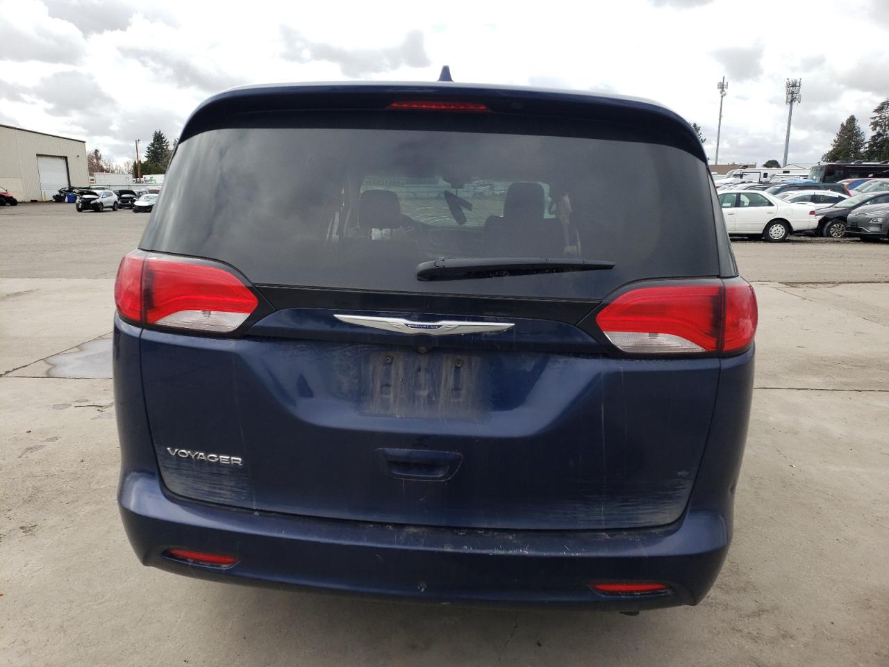 2020 Chrysler Voyager Lxi VIN: 2C4RC1DG4LR163921 Lot: 49612835