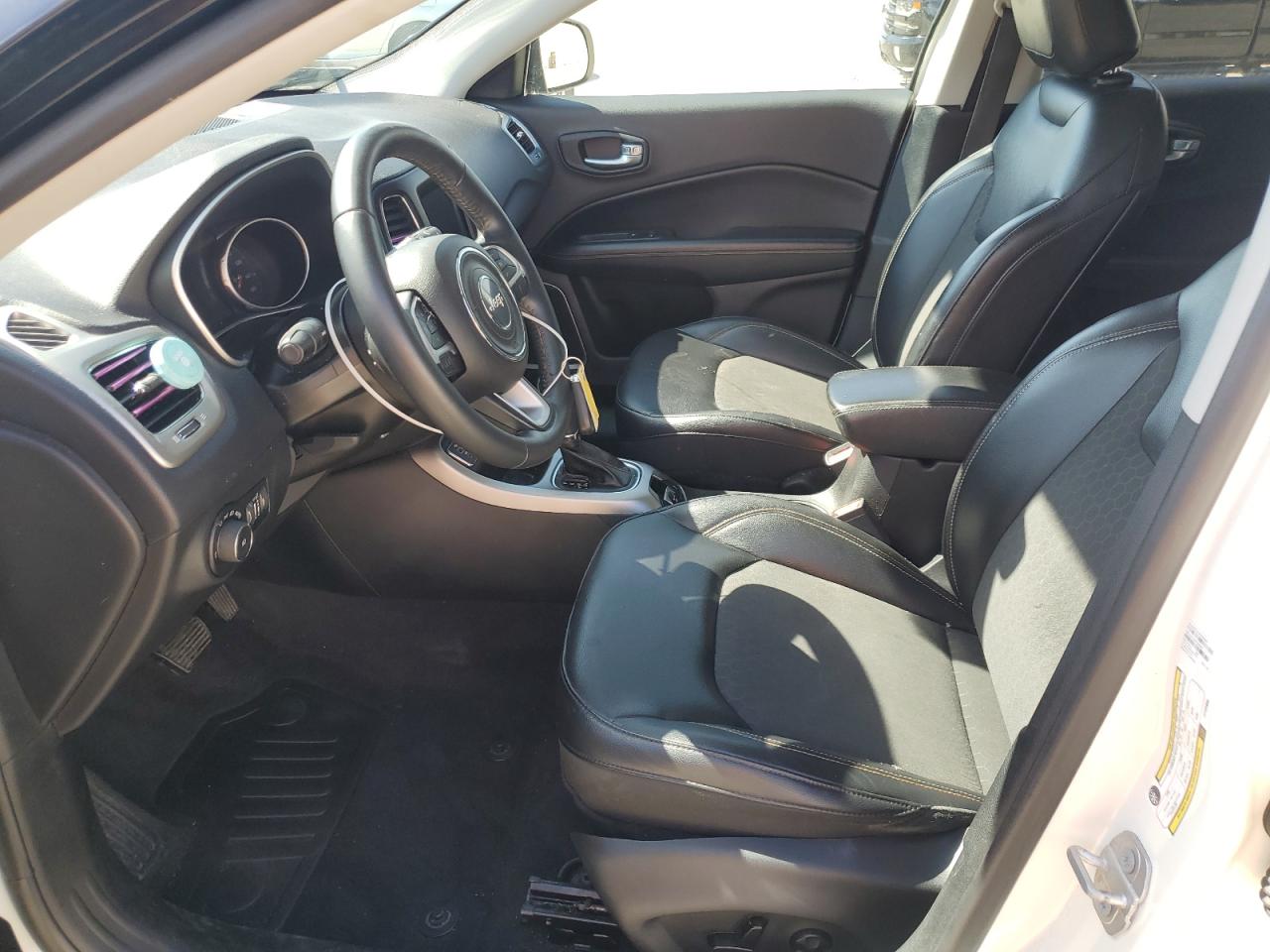 2018 Jeep Compass - Image 7