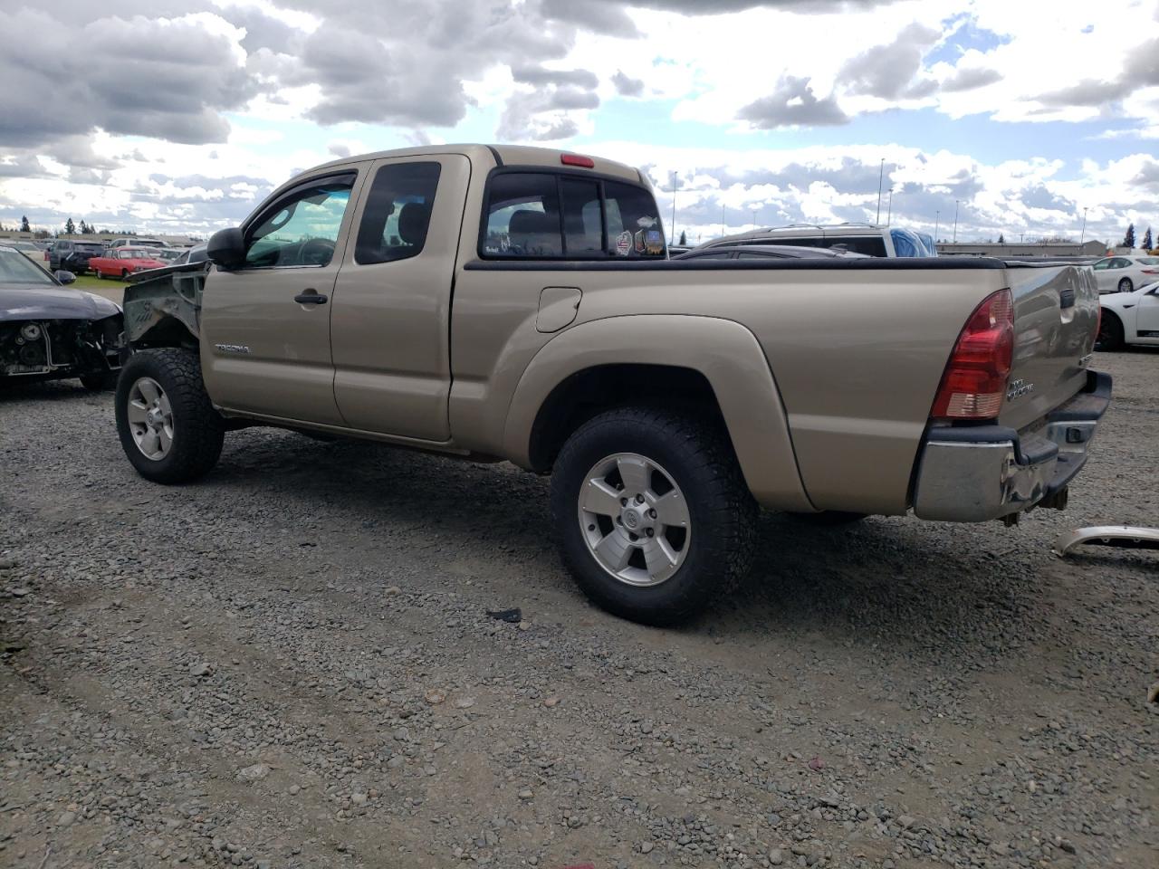 2005 Toyota Tacoma - Image 2