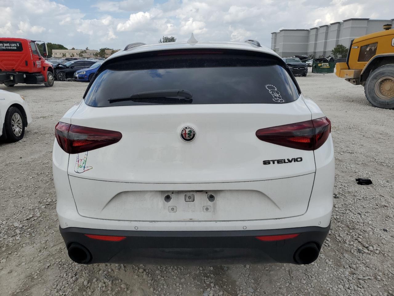 2020 Alfa Romeo Stelvio VIN: ZASPAJAN7L7C86069 Lot: 47800385