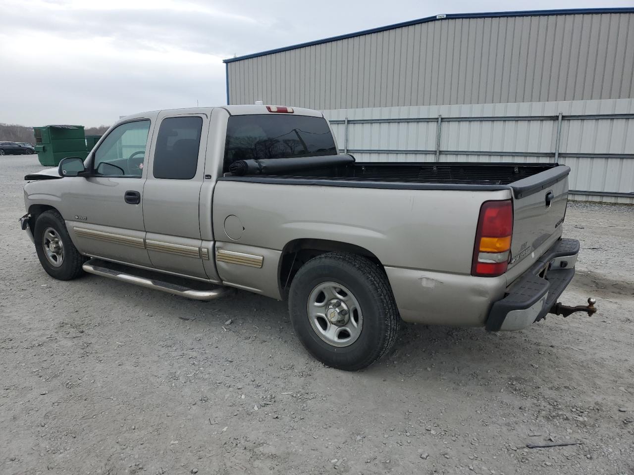 2002 Chevrolet Silverado - Image 2