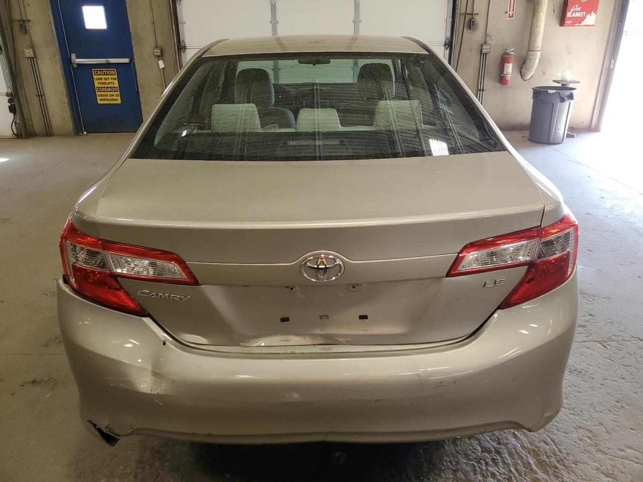 2014 Toyota Camry - Image 6