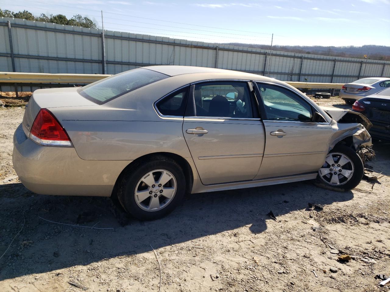 2011 Chevrolet Impala - Image 3