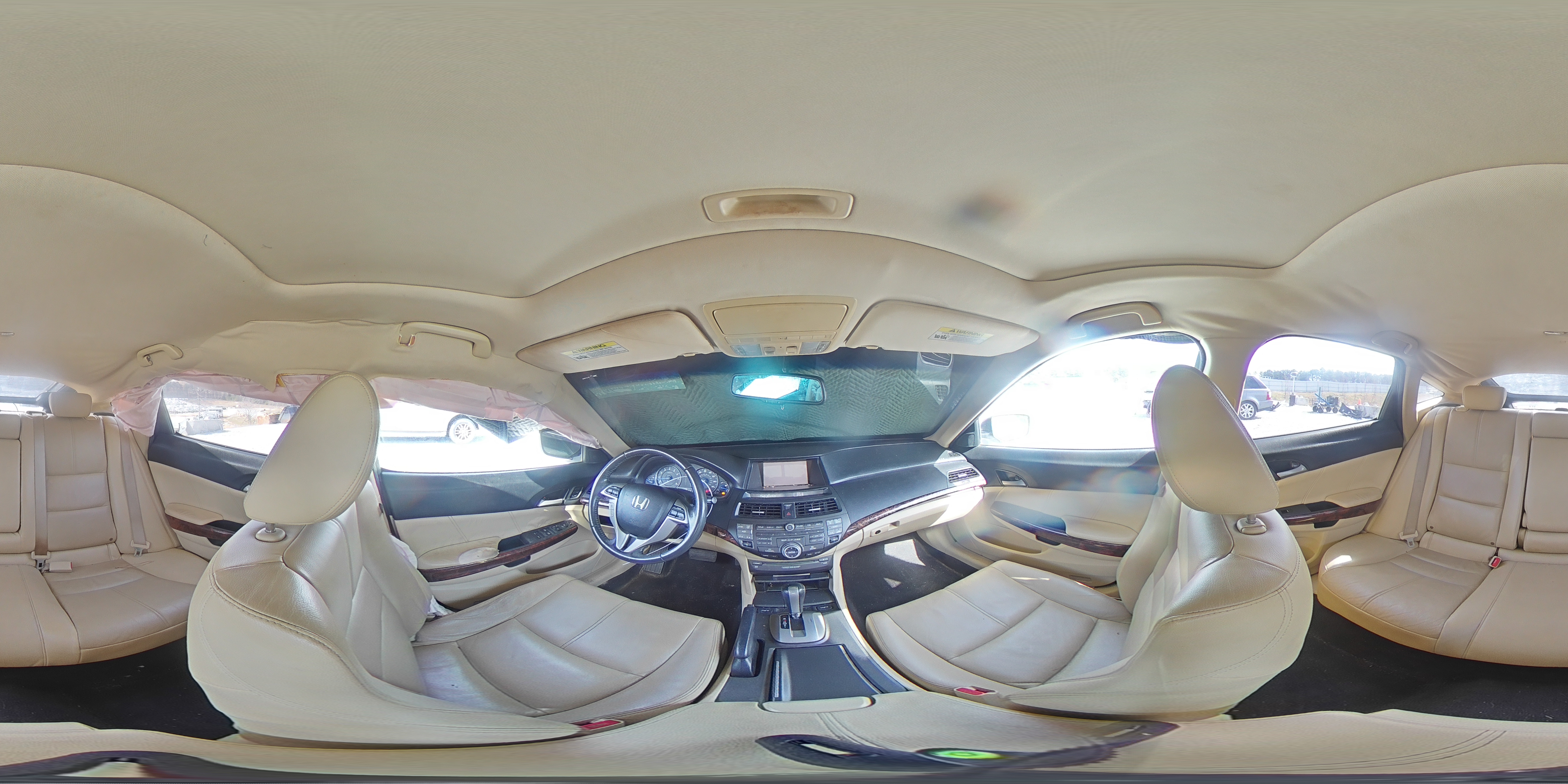 2012 Honda Crosstour - Image 13
