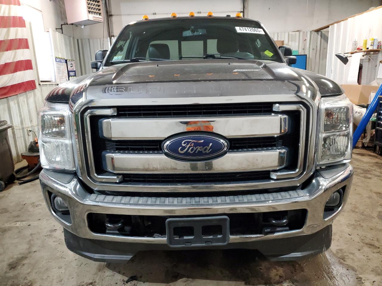 2012 Ford F350 - Image 5