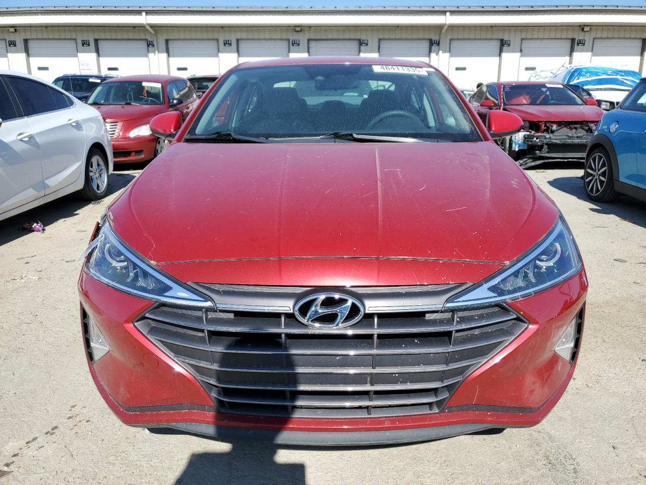 2019 Hyundai Elantra - Image 5