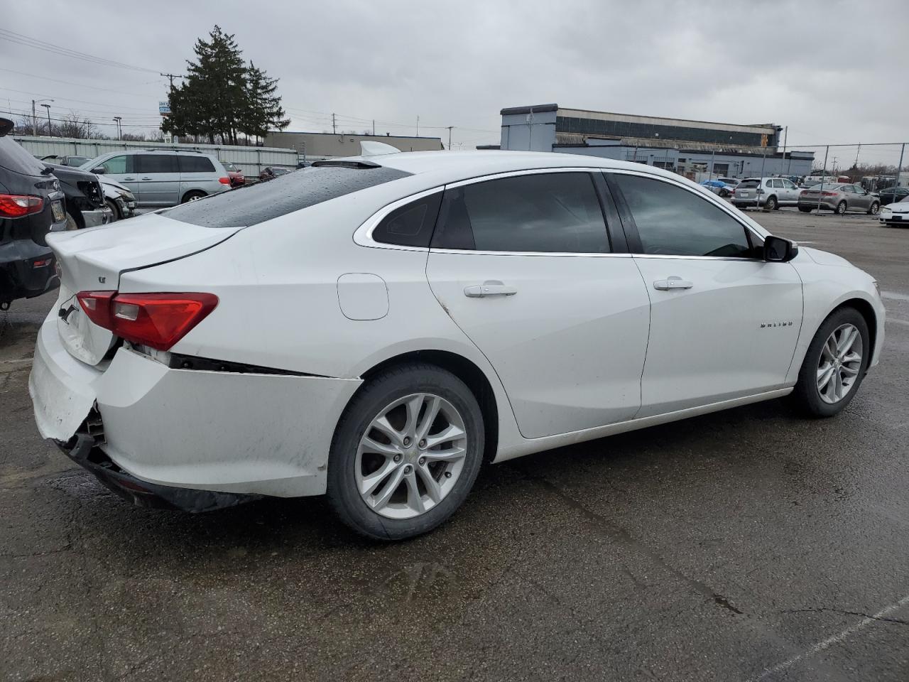 2016 Chevrolet Malibu - Image 3