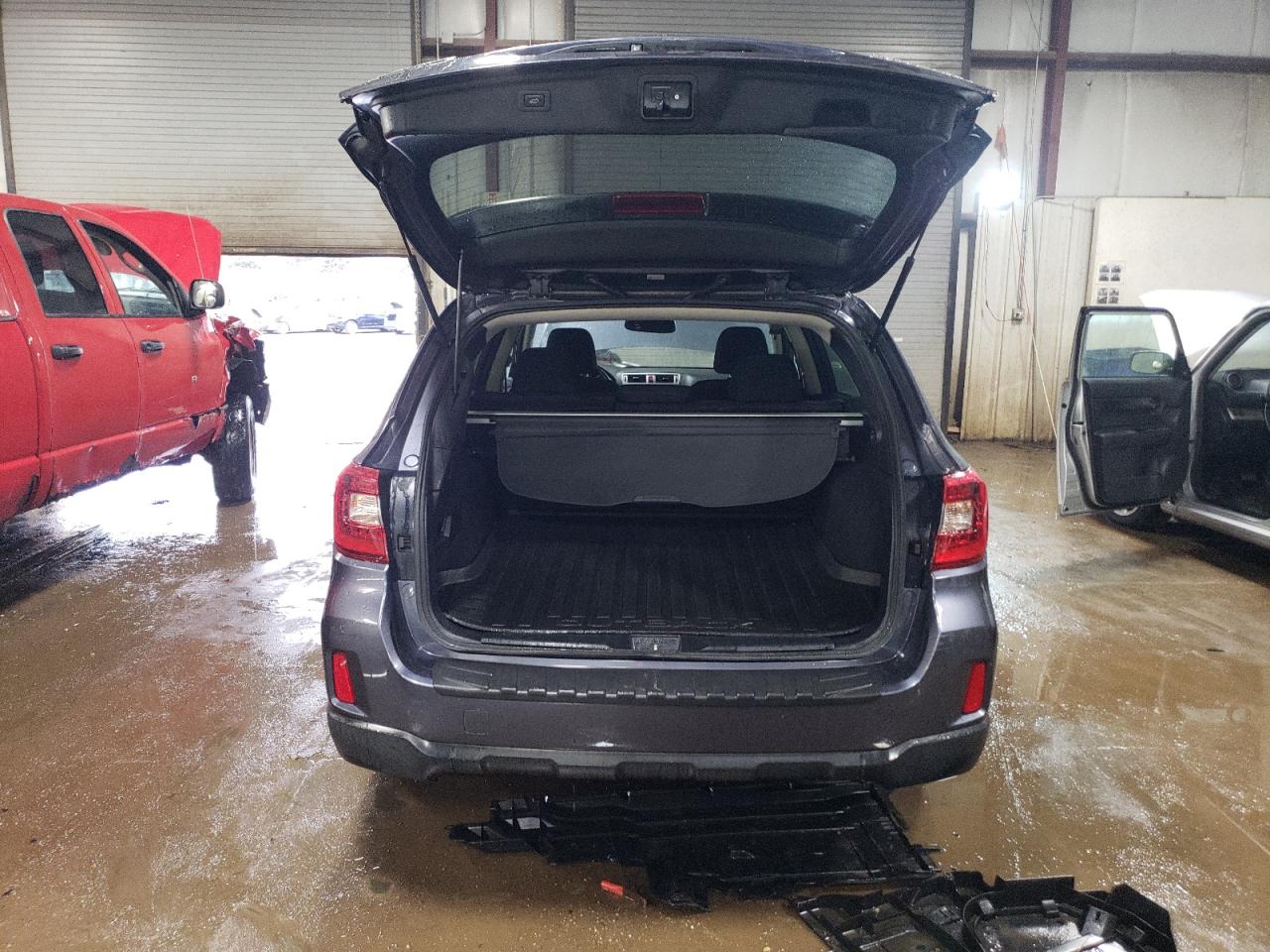 2016 Subaru Outback - Image 6