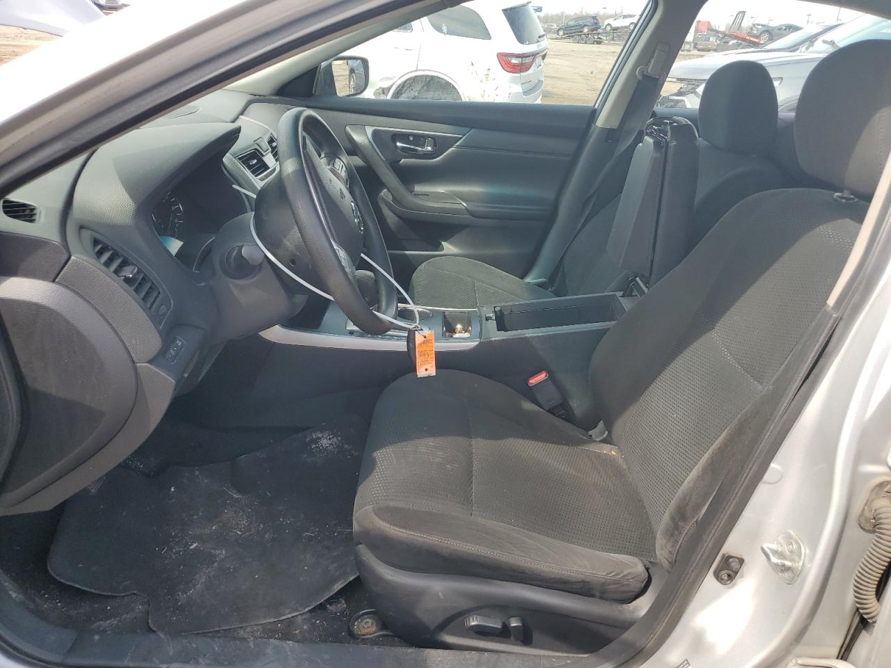 2015 Nissan Altima - Image 7