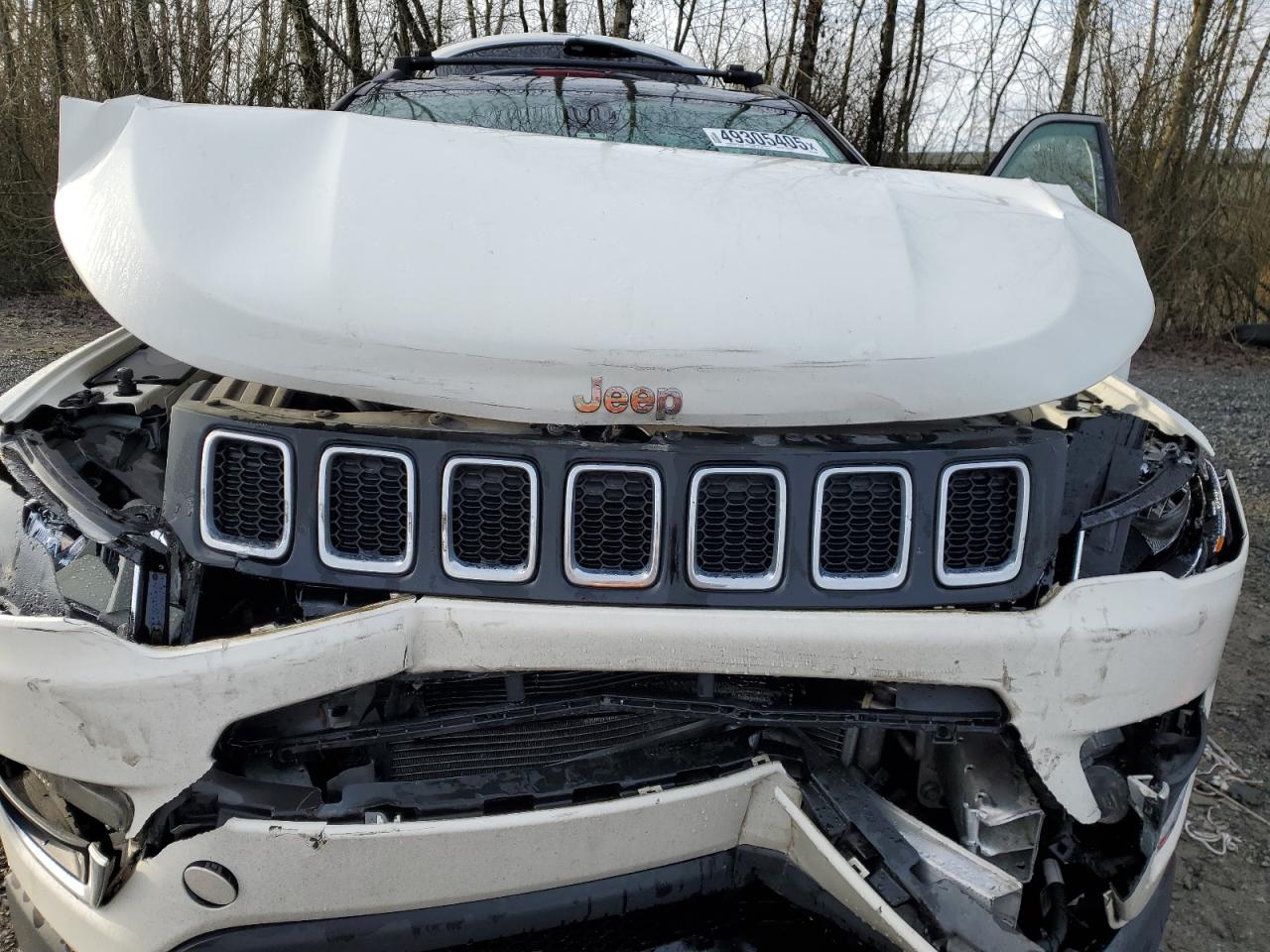 2020 Jeep Compass - Image 12