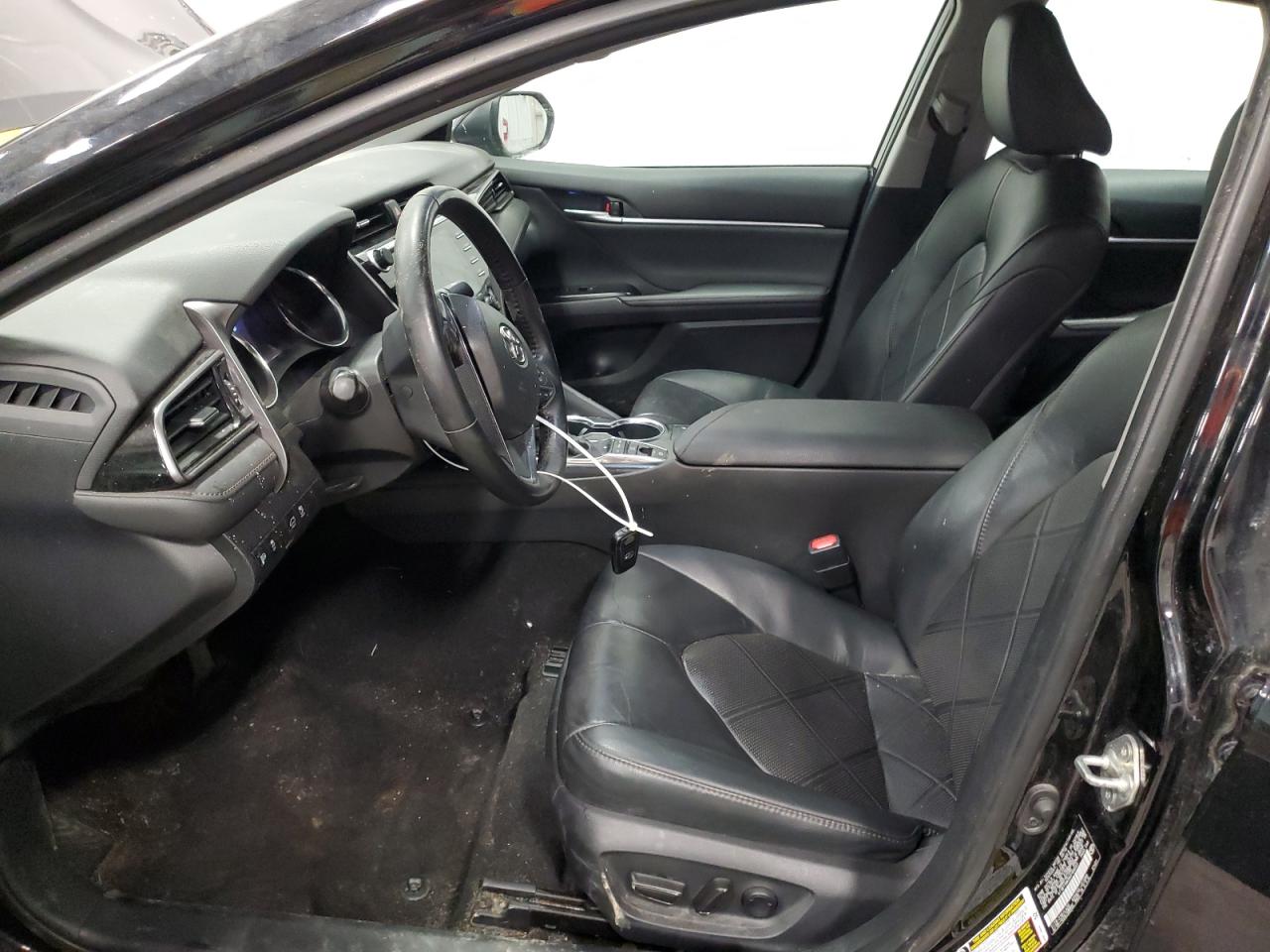 2019 Toyota Camry - Image 7