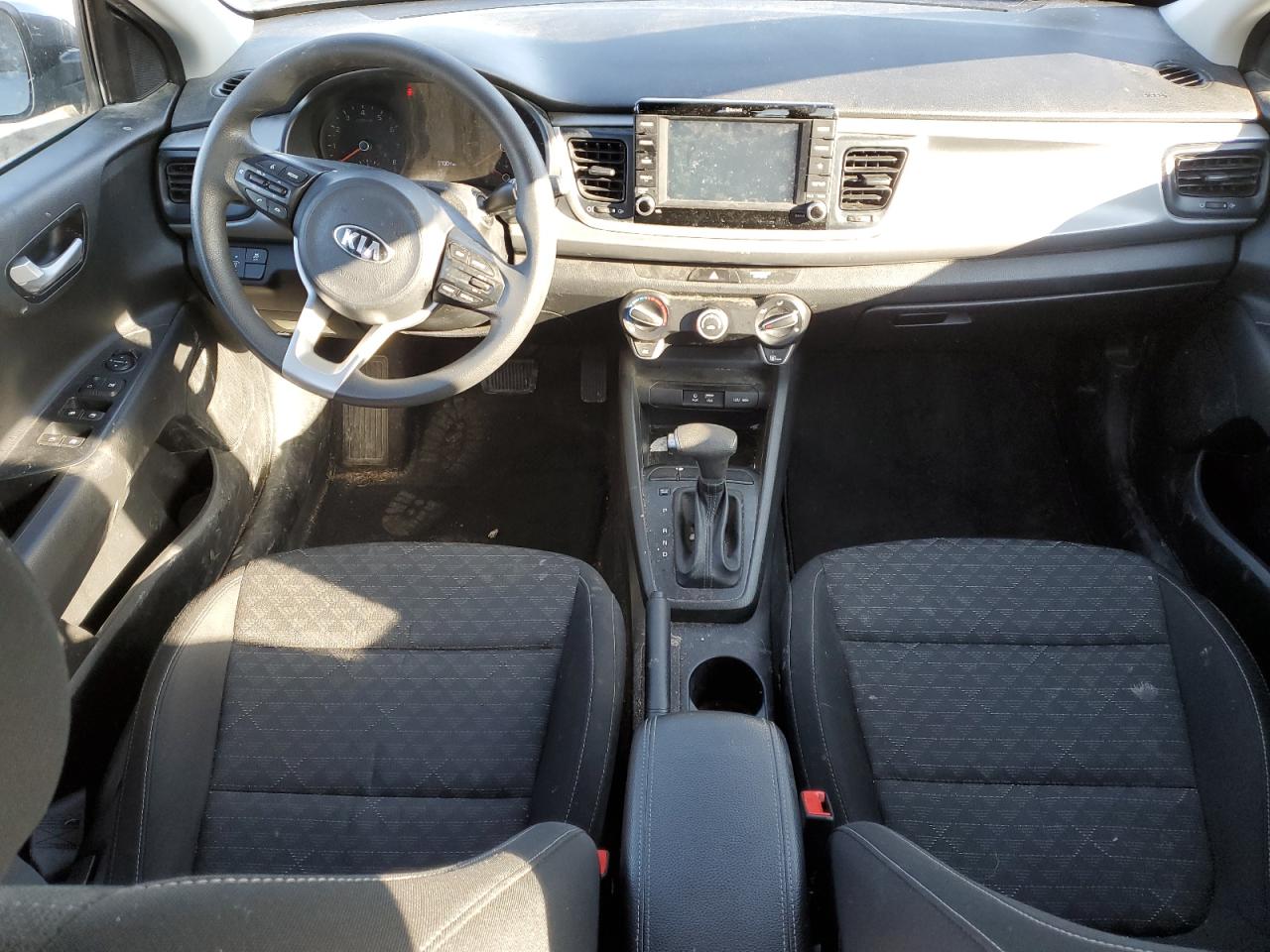 2020 Kia Rio - Image 8