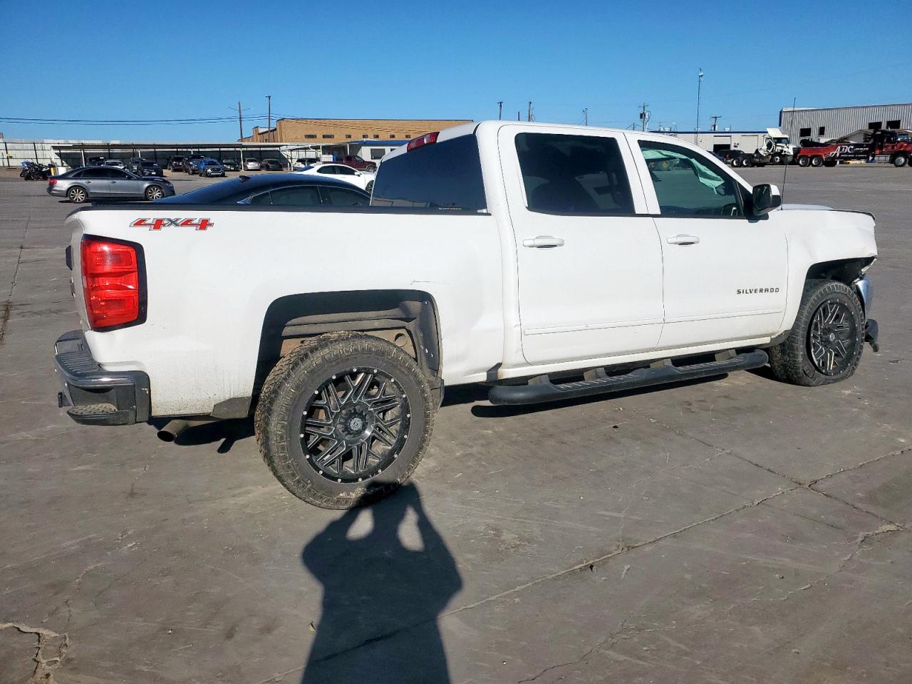 2017 Chevrolet Silverado - Image 3