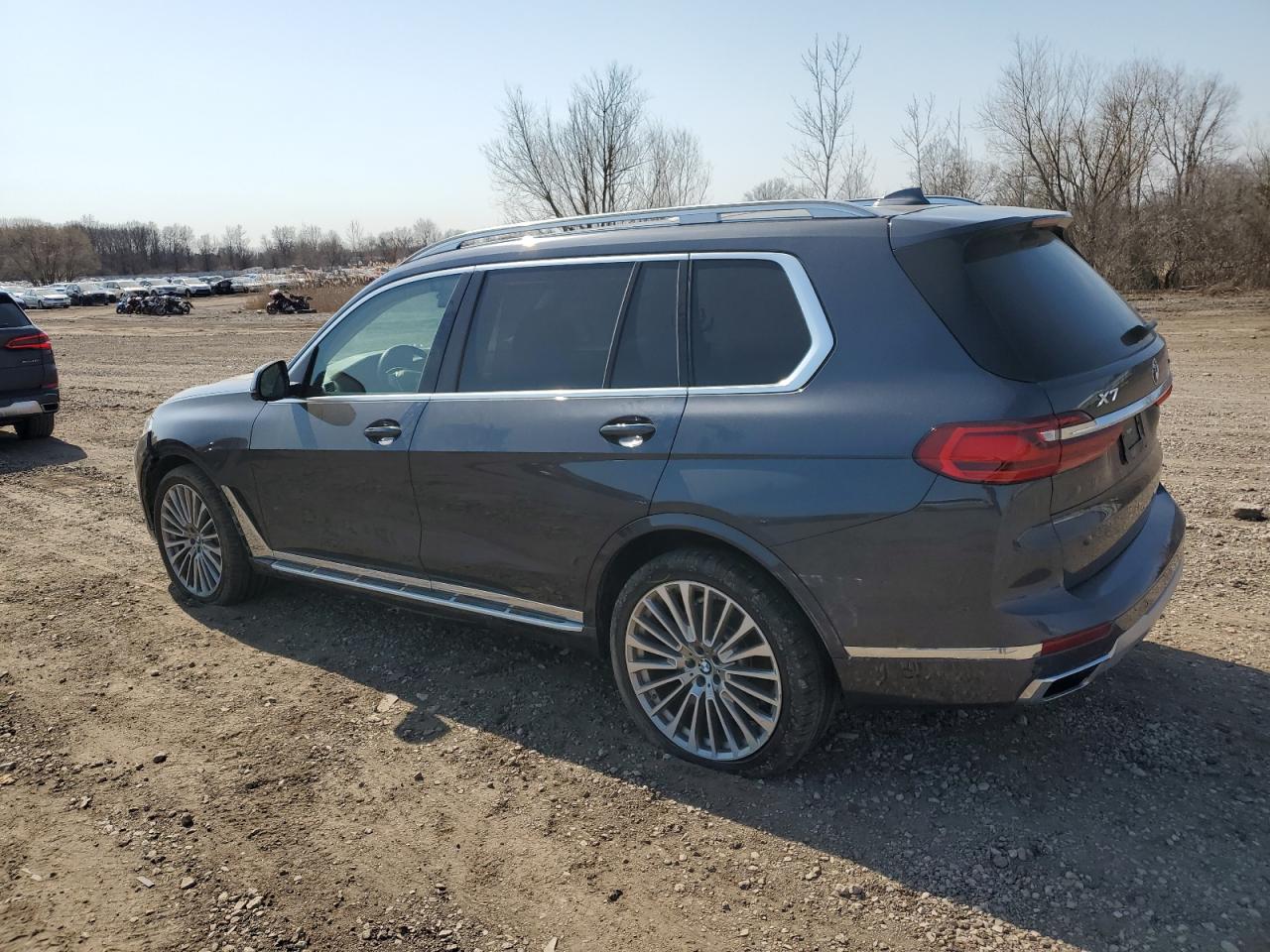 2019 BMW X7 - Image 2