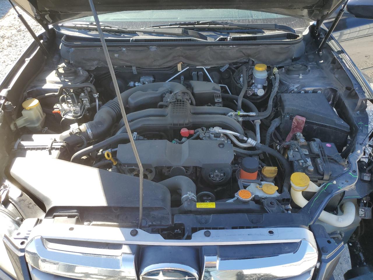 2013 Subaru Outback - Image 12