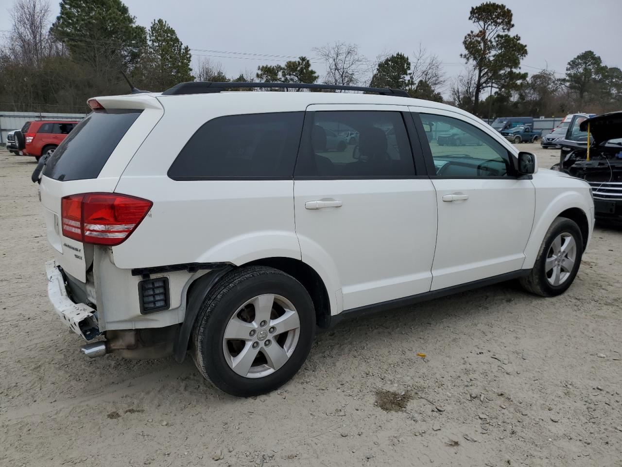 2010 Dodge Journey - Image 3
