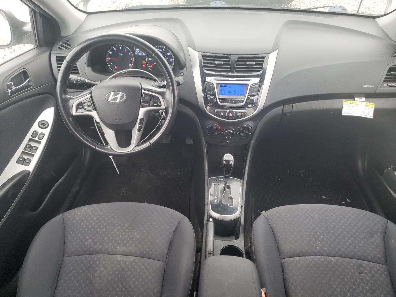 2014 Hyundai Accent - Image 8