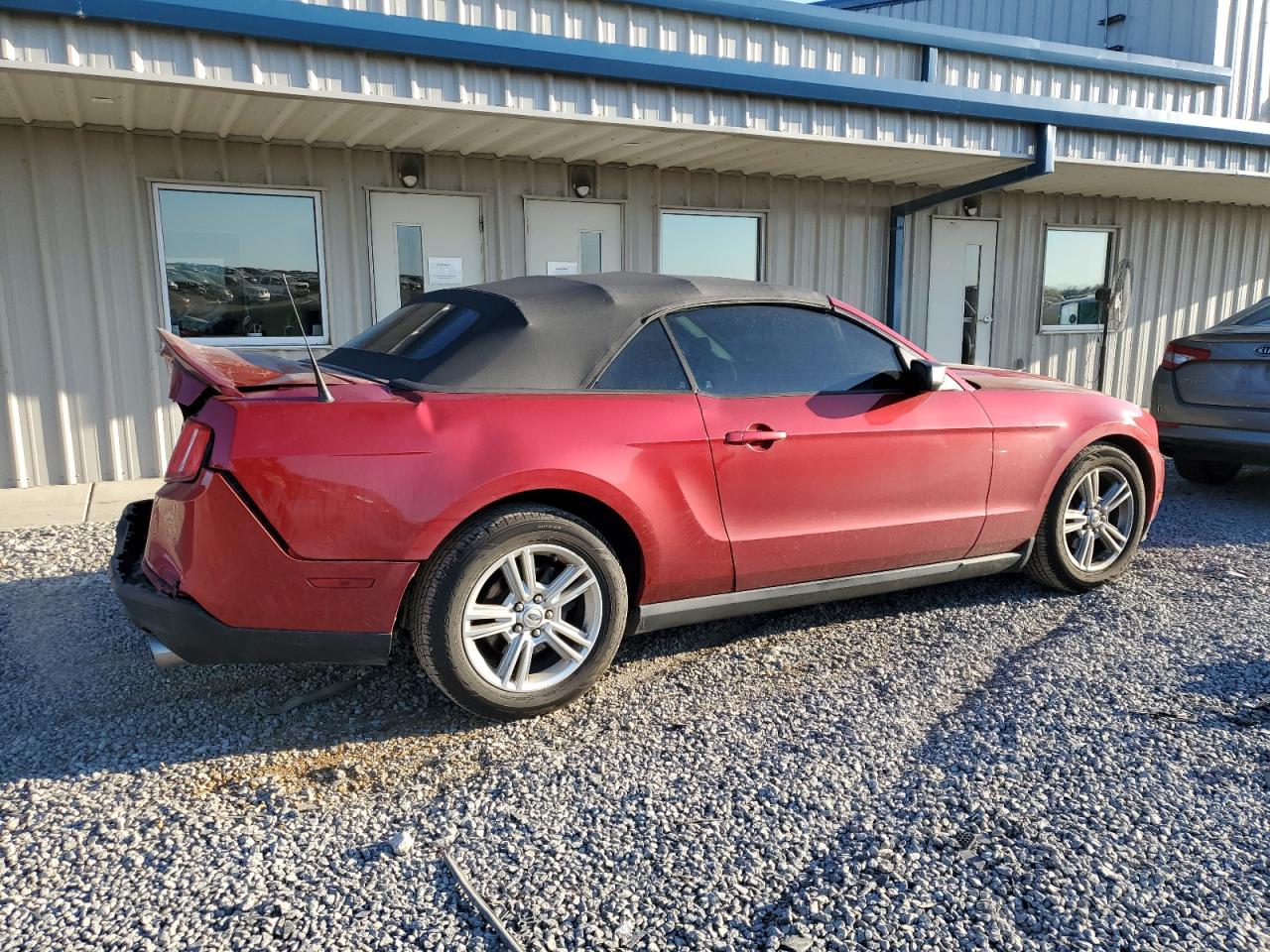2010 Ford Mustang - Image 3