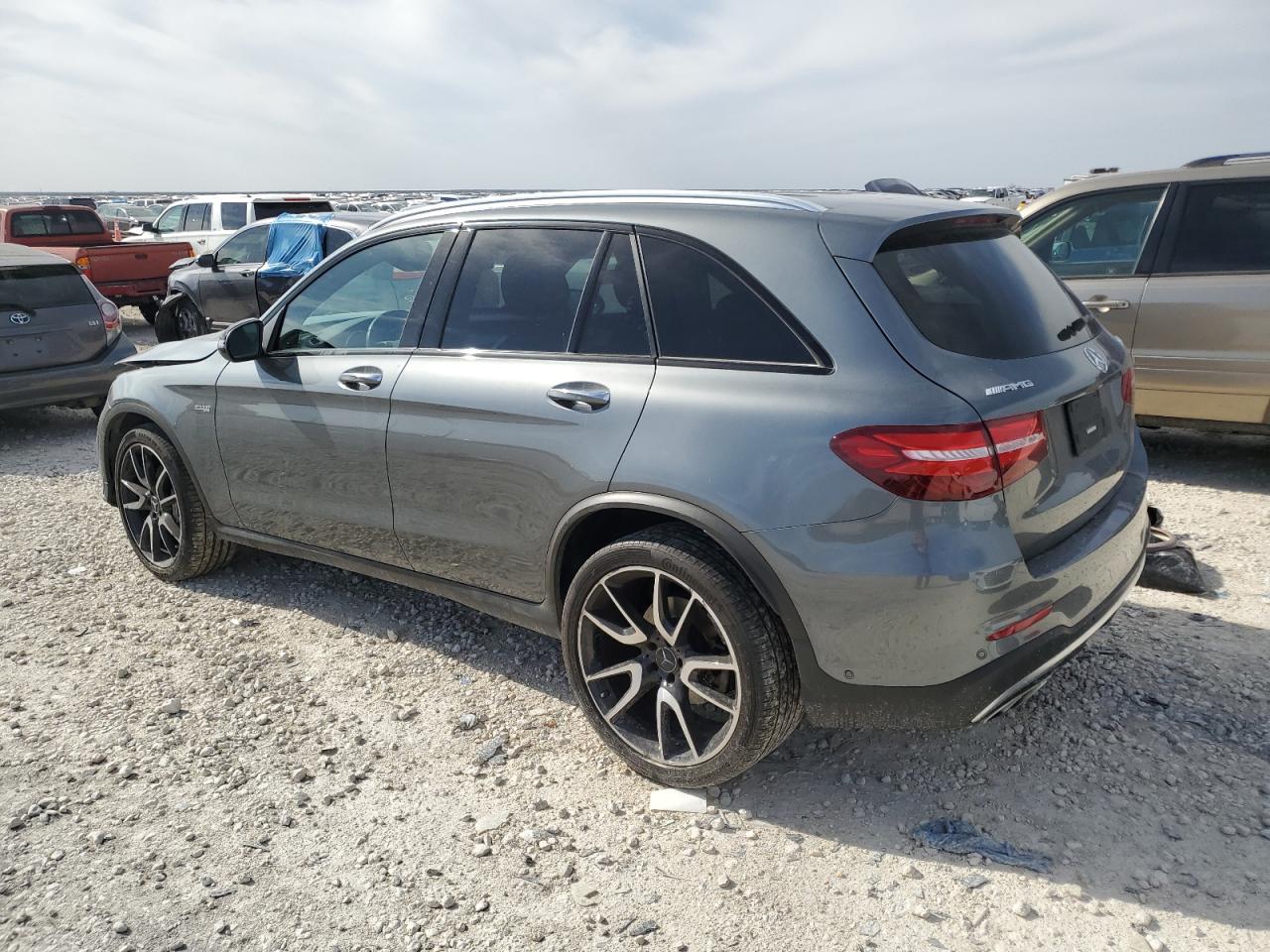 2019 Mercedes-Benz GLC - Image 2