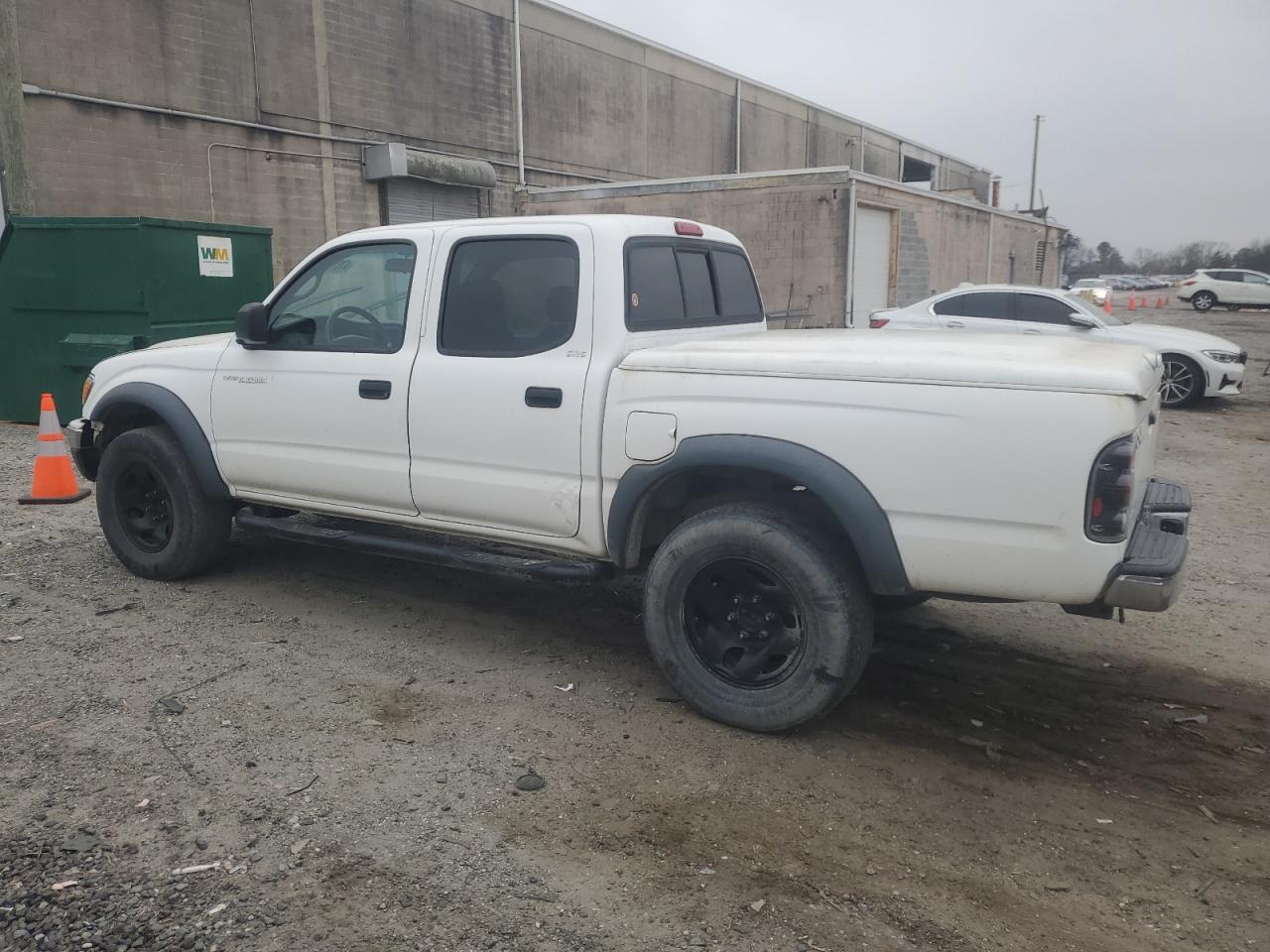 2002 Toyota Tacoma - Image 2