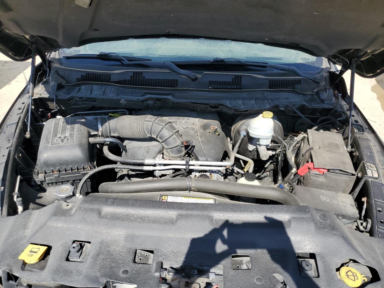 2010 Dodge RAM - Image 11