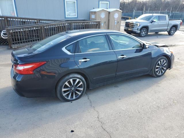  NISSAN ALTIMA 2017 Czarny