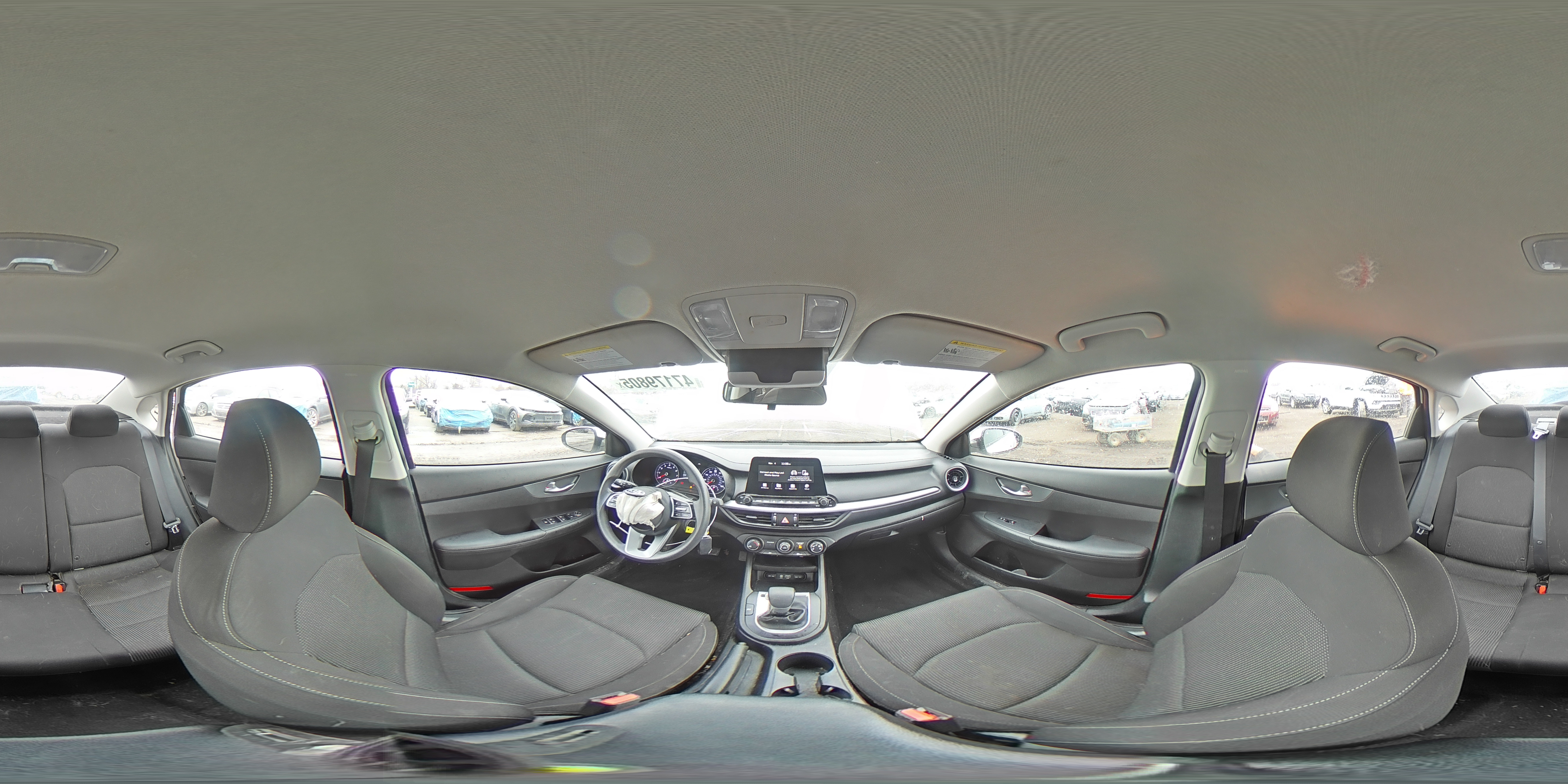 2021 Kia Forte - Image 13