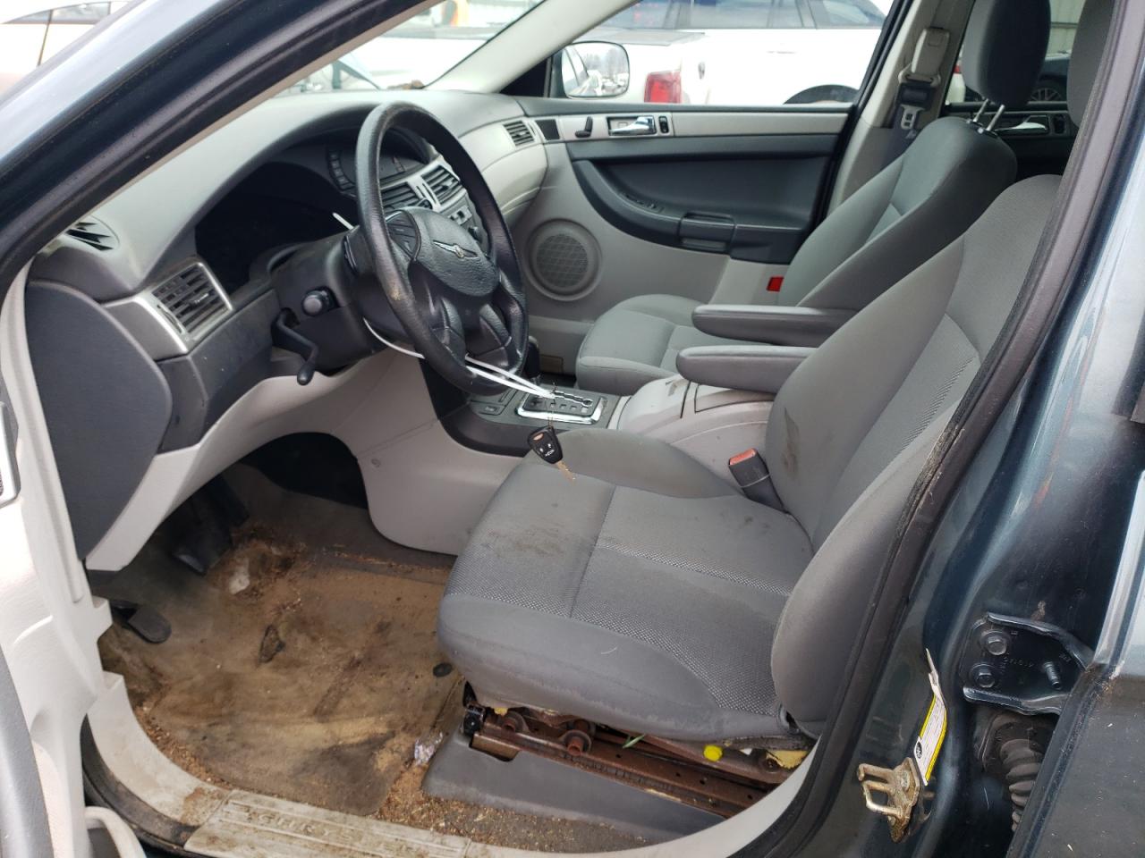 2007 Chrysler Pacifica - Image 8