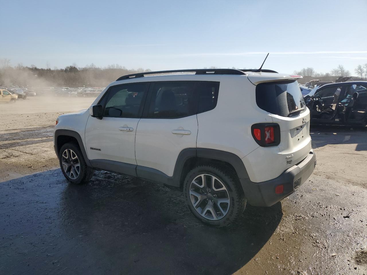 2017 Jeep Renegade - Image 2