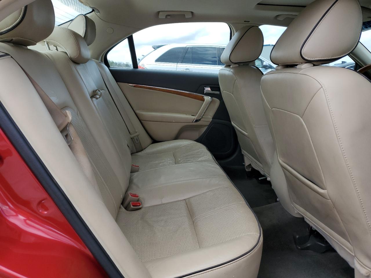 2011 Lincoln MKZ - Image 11