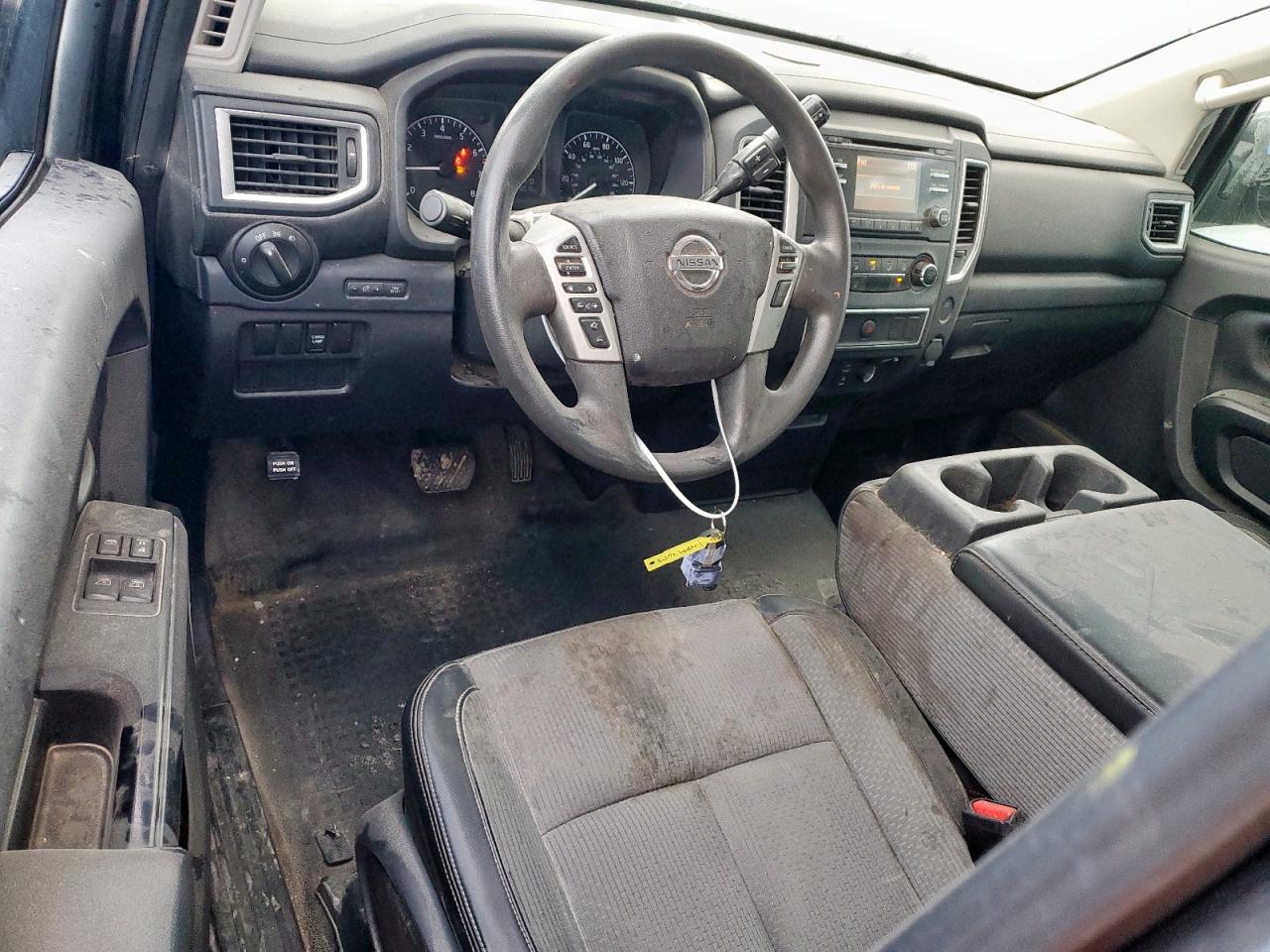 2017 Nissan Titan - Image 8