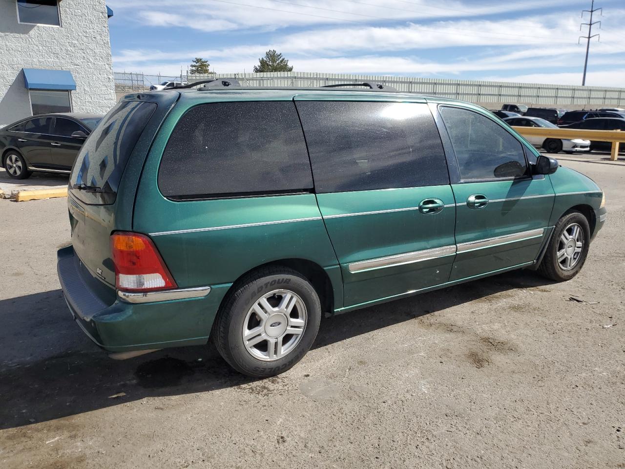 2003 Ford Windstar - Image 3