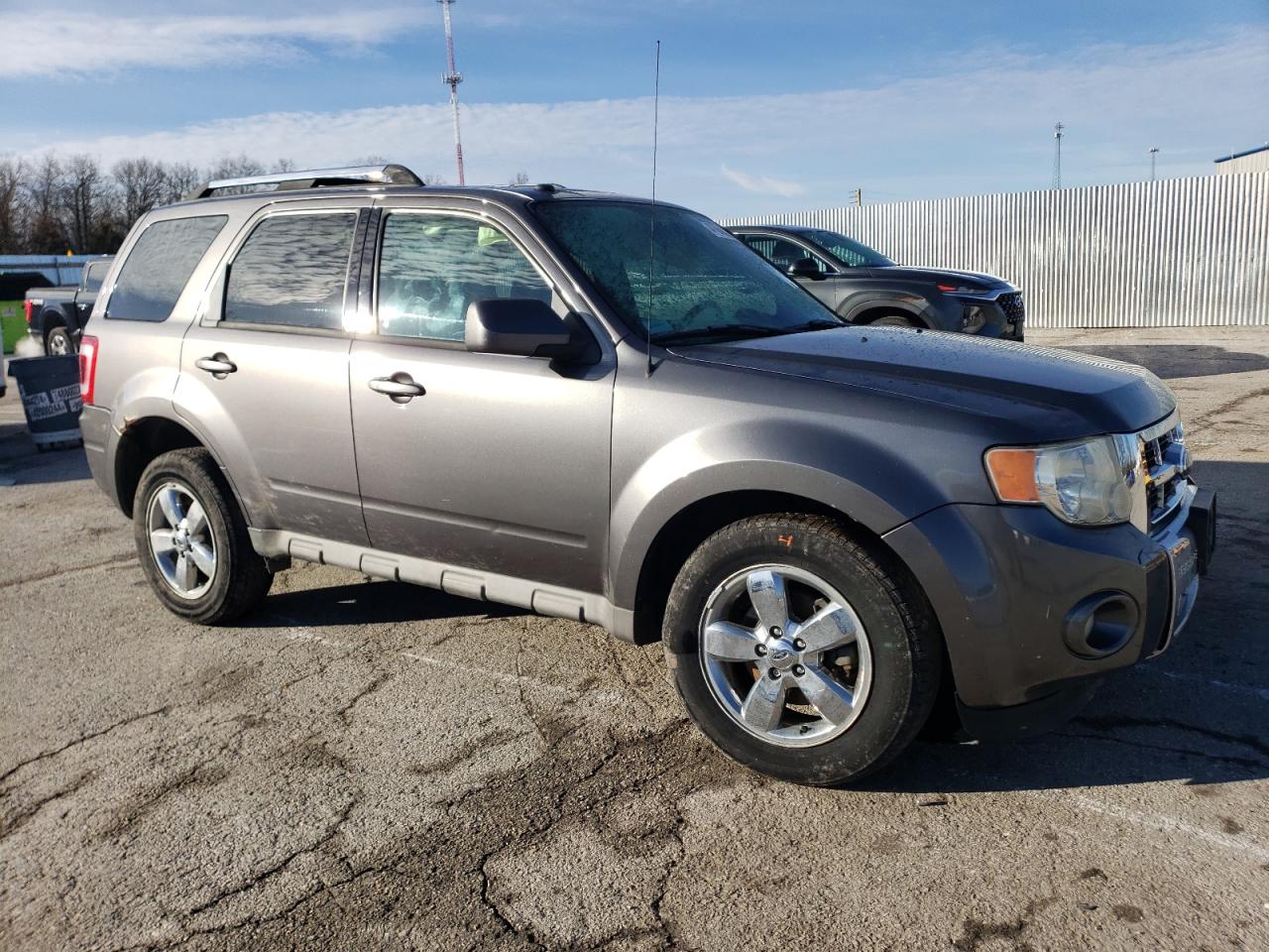 2009 Ford Escape - Image 4