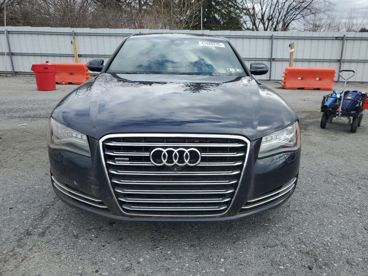 2013 Audi A8 - Image 5