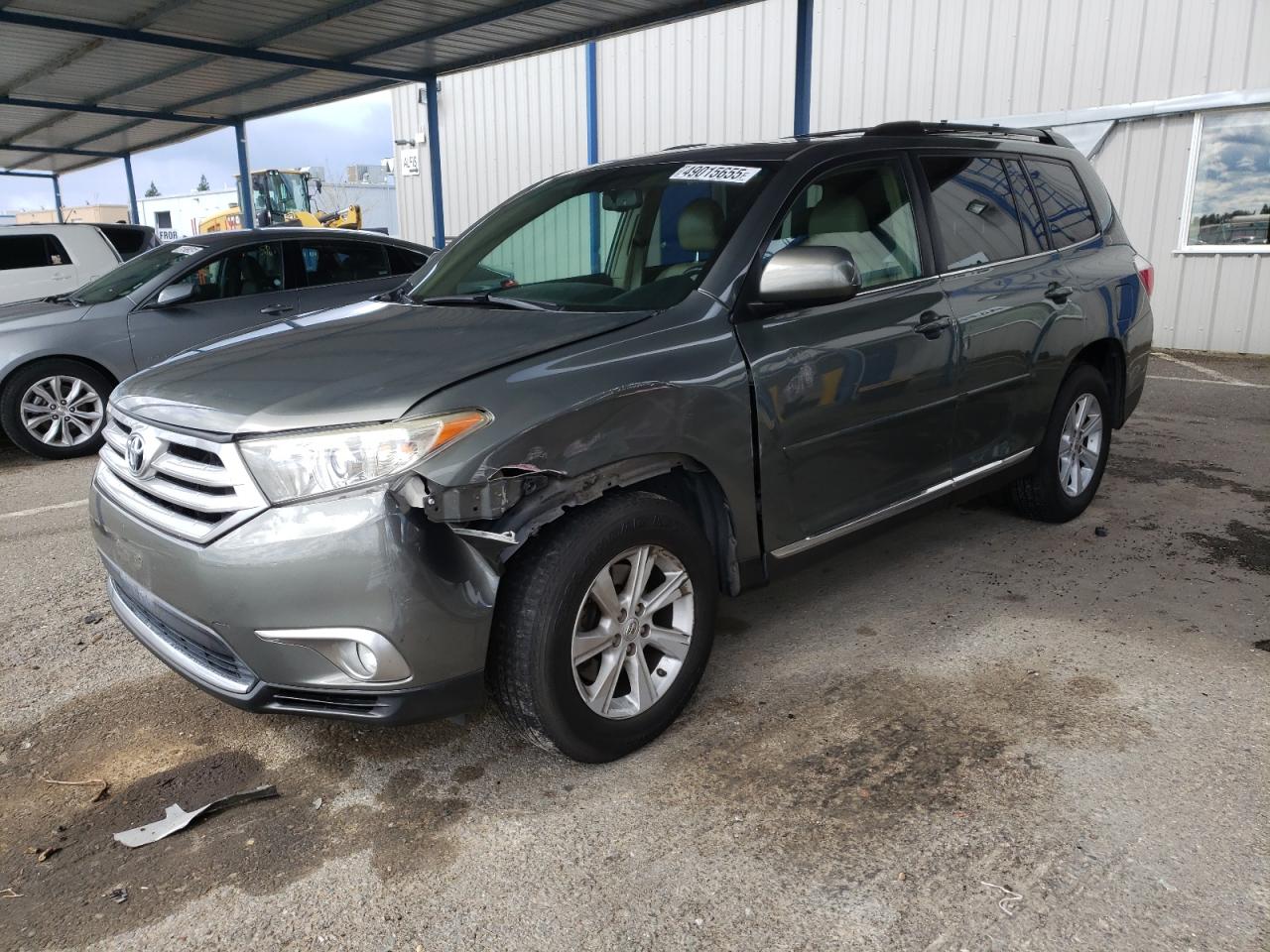 2011 Toyota Highlander - Image 1