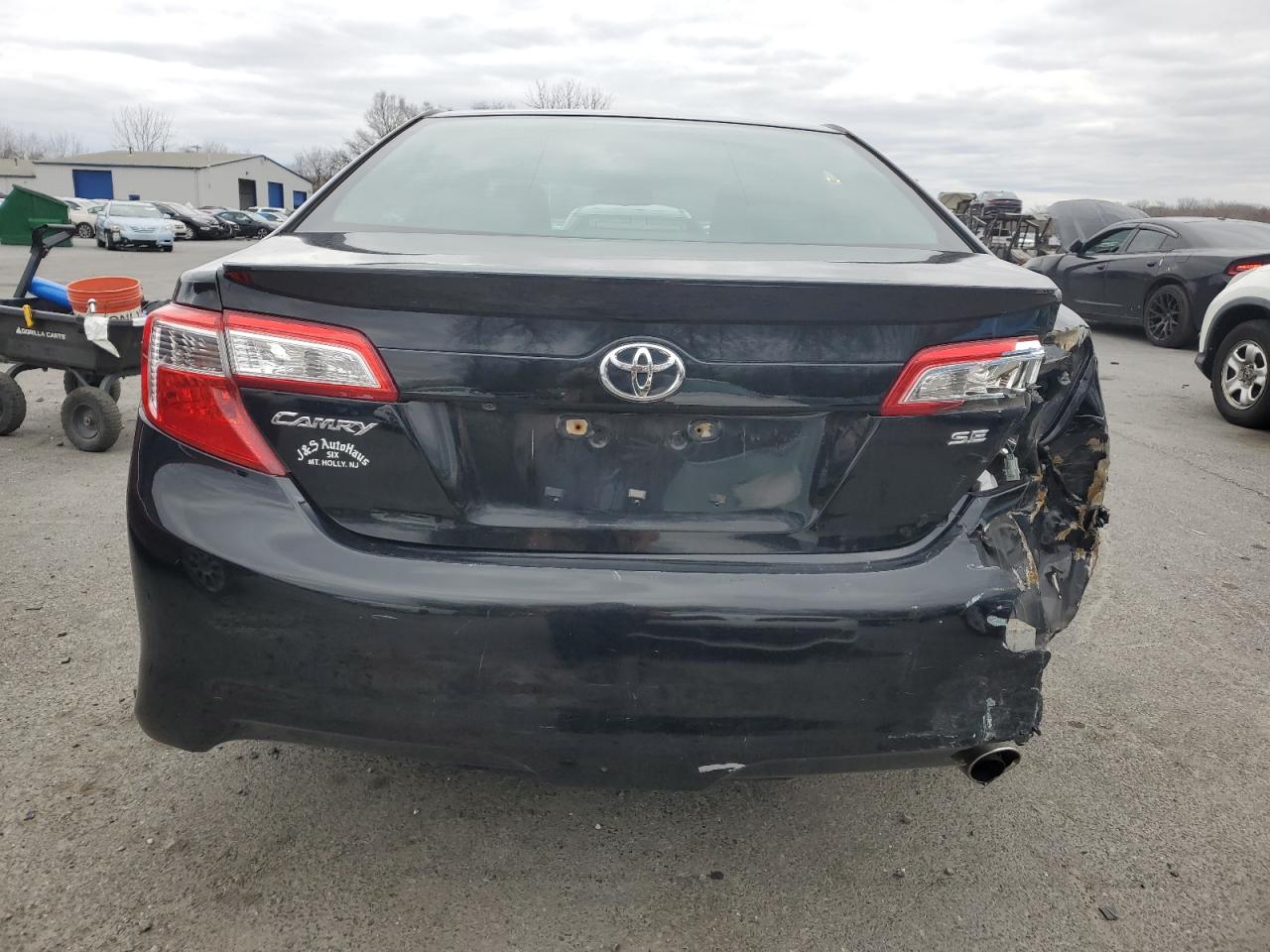 2014 Toyota Camry - Image 6