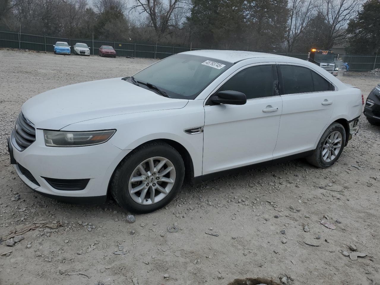 2015 Ford Taurus - Image 1