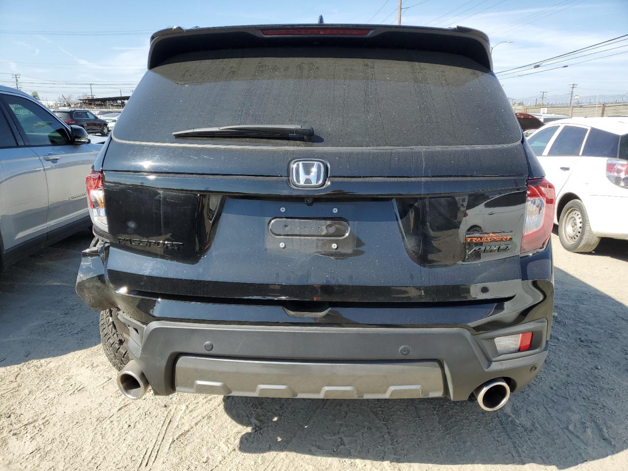 2024 Honda Passport Trail Sport VIN: 5FNYF8H67RB010869 Lot: 50761425